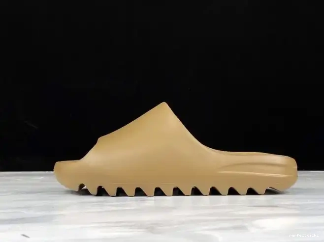 FV8425 Adidas Slide Yeezy Brown Earth 0507